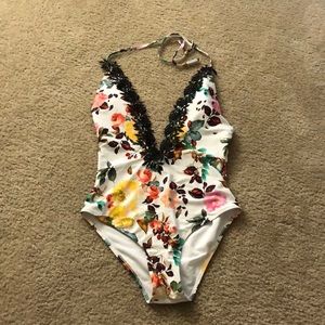 Cup She White One Piece Bathing Suit
